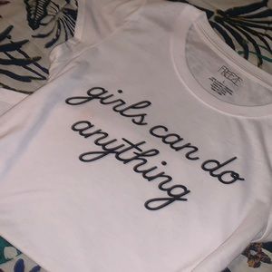 Like new white graphic T